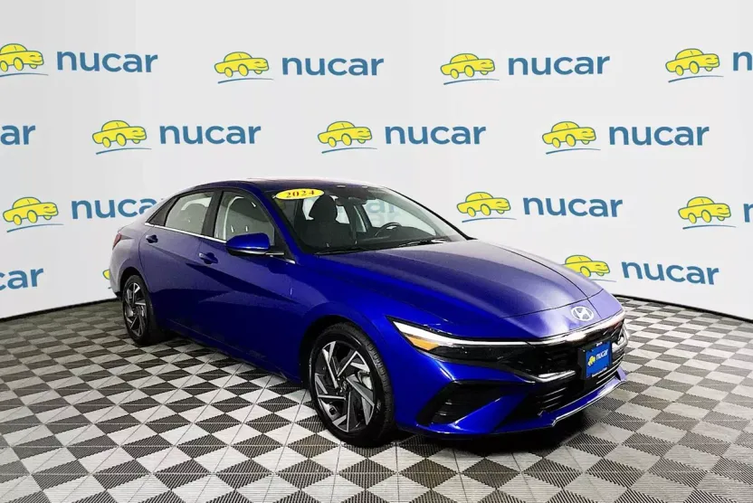 2024 Hyundai Elantra SEL Convenience photo 1