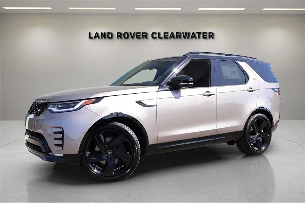 2025 Land Rover Discovery SE photo 1