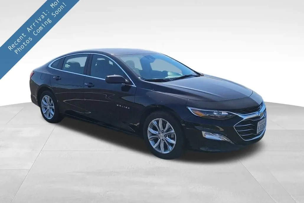 2024 Chevrolet Malibu 1LT photo 1