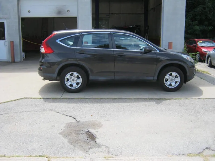2015 Honda CR-V LX photo 1