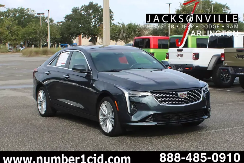 2022 Cadillac CT4 Premium Luxury photo 1