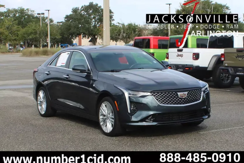 2022 Cadillac CT4 Premium Luxury photo 1
