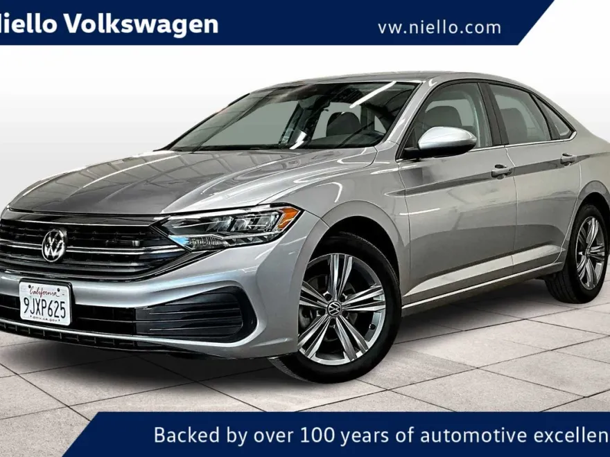 2024 Volkswagen Jetta SE photo 1