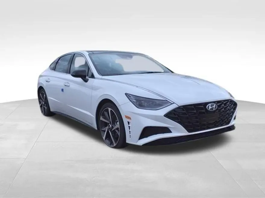 2023 Hyundai Sonata SEL Plus photo 1