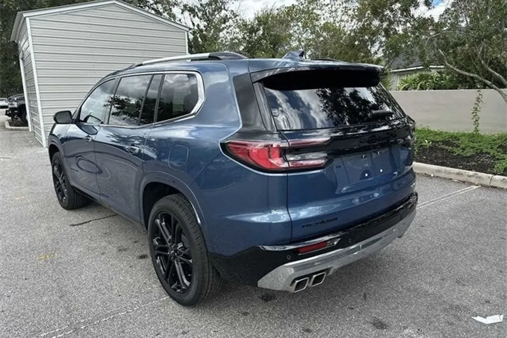 2025 Gmc Acadia Denali photo 1