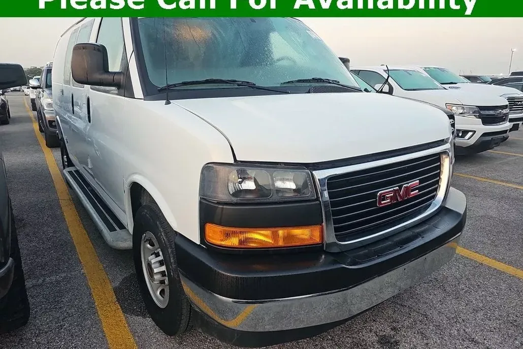 2023 Gmc Savana Cargo 2500 photo 1