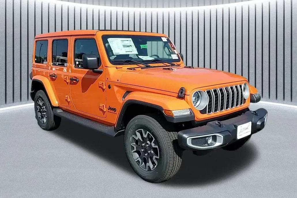 2025 Jeep Wrangler Sahara photo 1