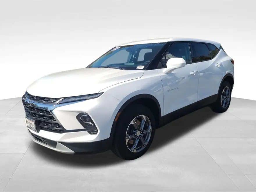 2024 Chevrolet Blazer 2LT photo 1