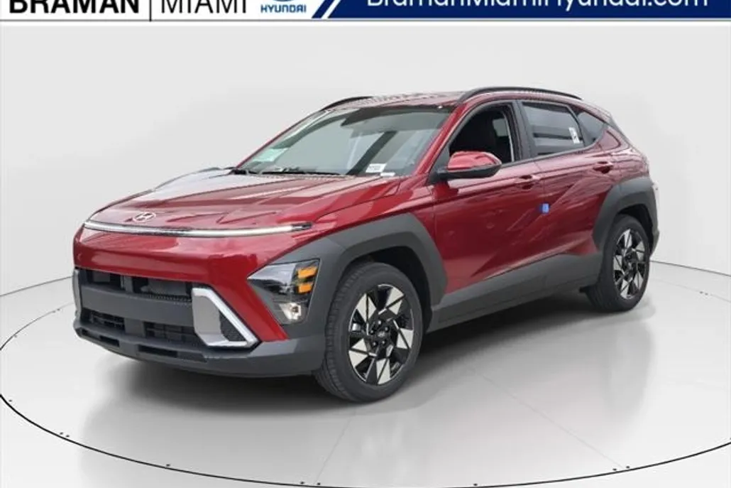 2025 Hyundai Kona SEL photo 1