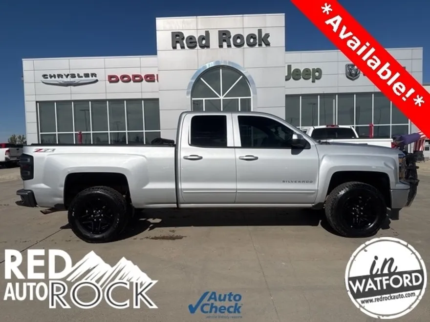 2015 Chevrolet Silverado 1500 LT photo 1