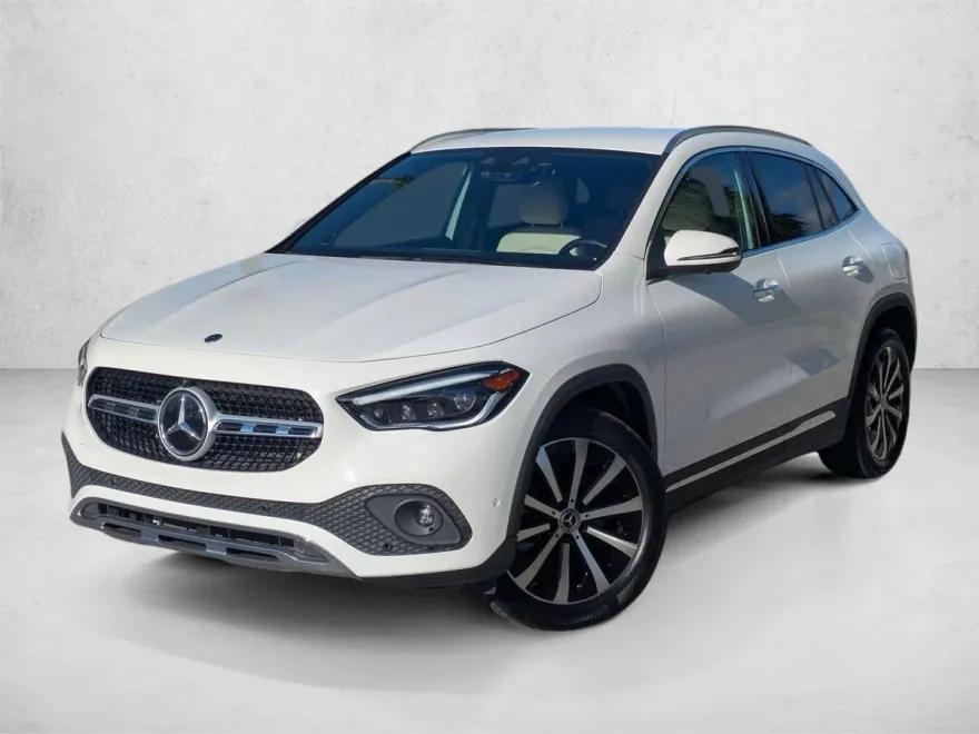 2023 Mercedes Benz GLA 250 photo 1