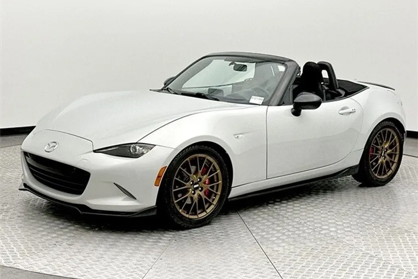 2016 Mazda MX-5 Miata Miata photo 1