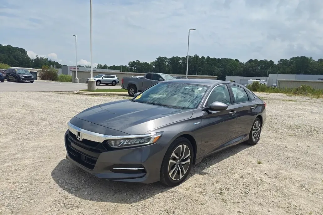 2019 Honda Accord Hybrid photo 1
