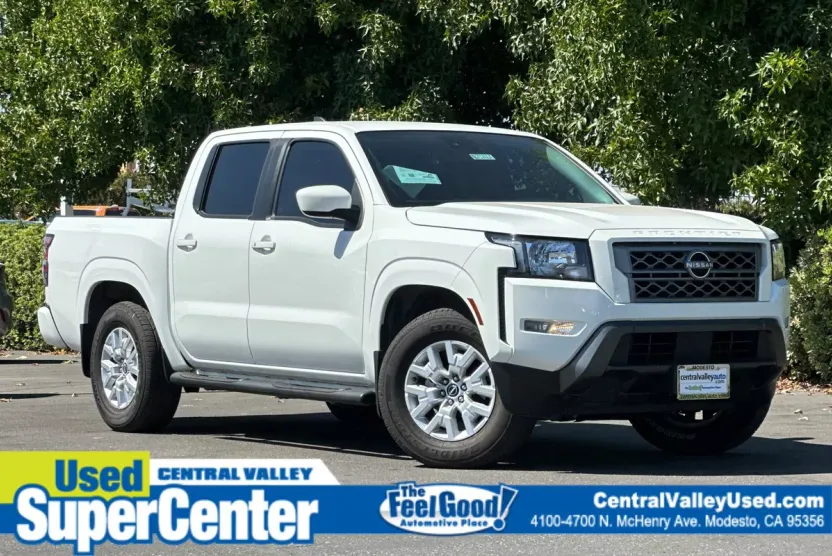 2022 Nissan Frontier SV photo 1