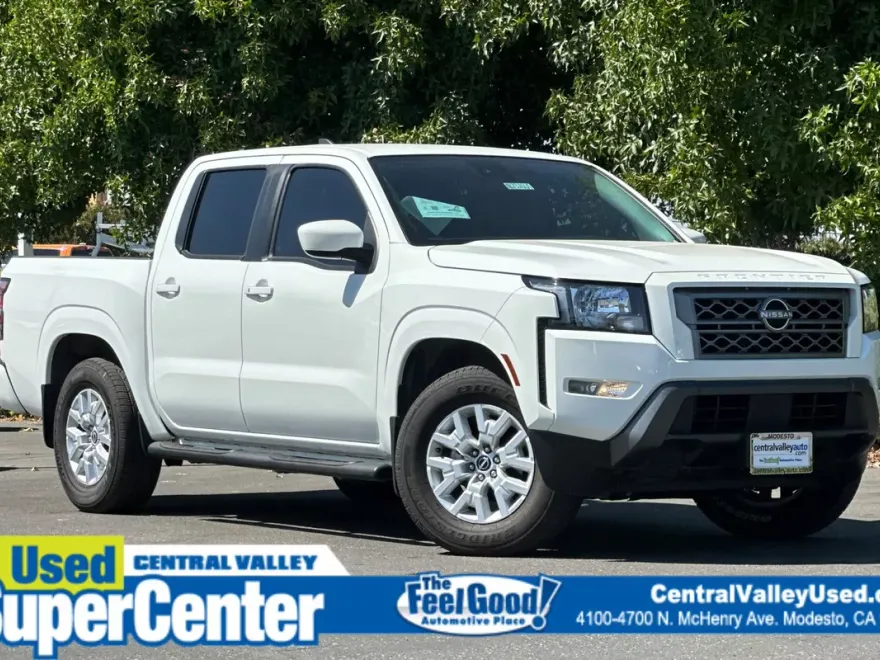 2022 Nissan Frontier SV photo 1