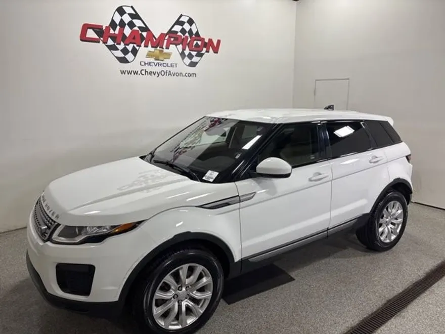 2018 Land Rover Range Rover Evoque SE photo 1
