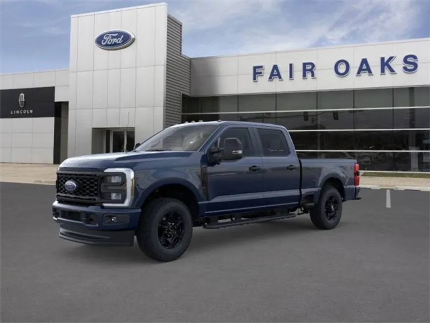 2025 Ford F-350 XL photo 1