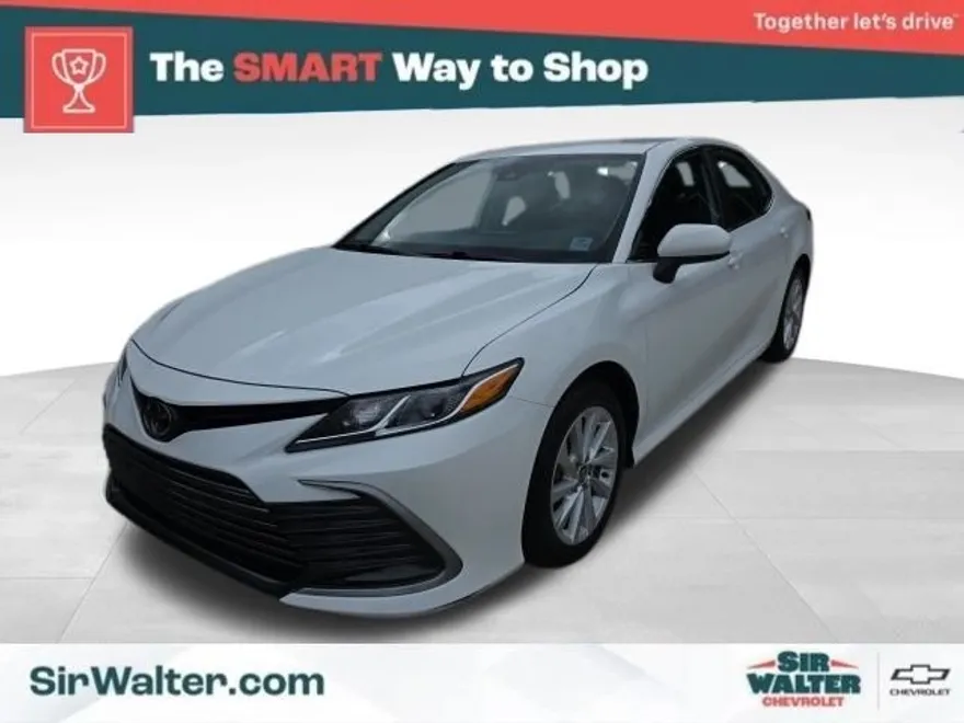 2024 Toyota Camry LE photo 1