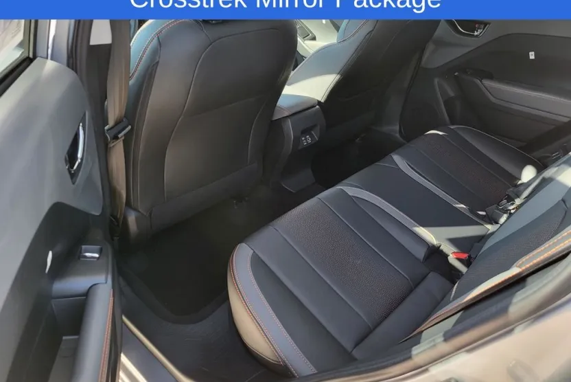 2025 Subaru Crosstrek Limited photo 1