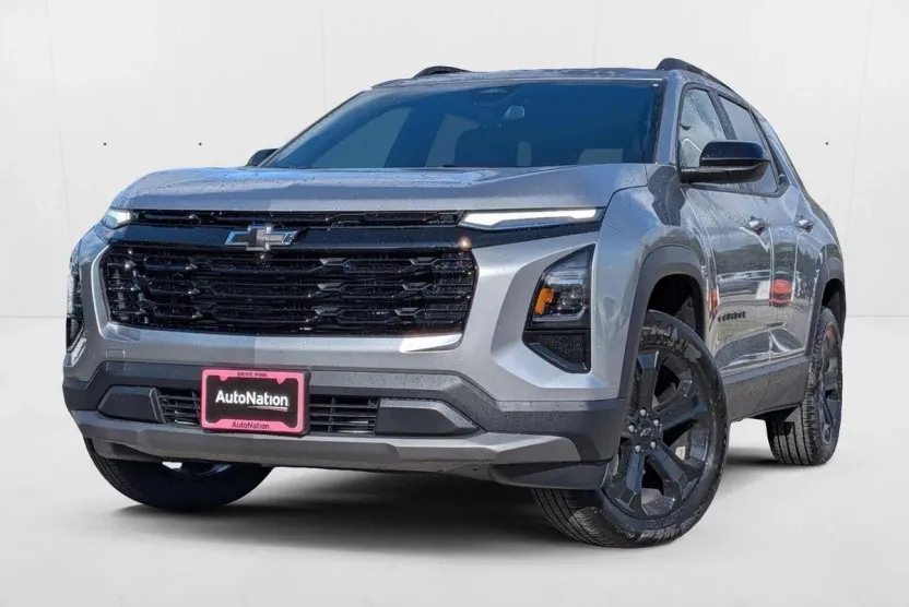 2026 Chevrolet Equinox LT photo 1