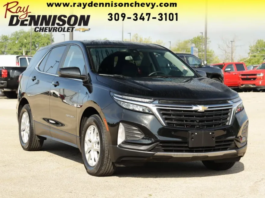 2024 Chevrolet Equinox LT photo 1