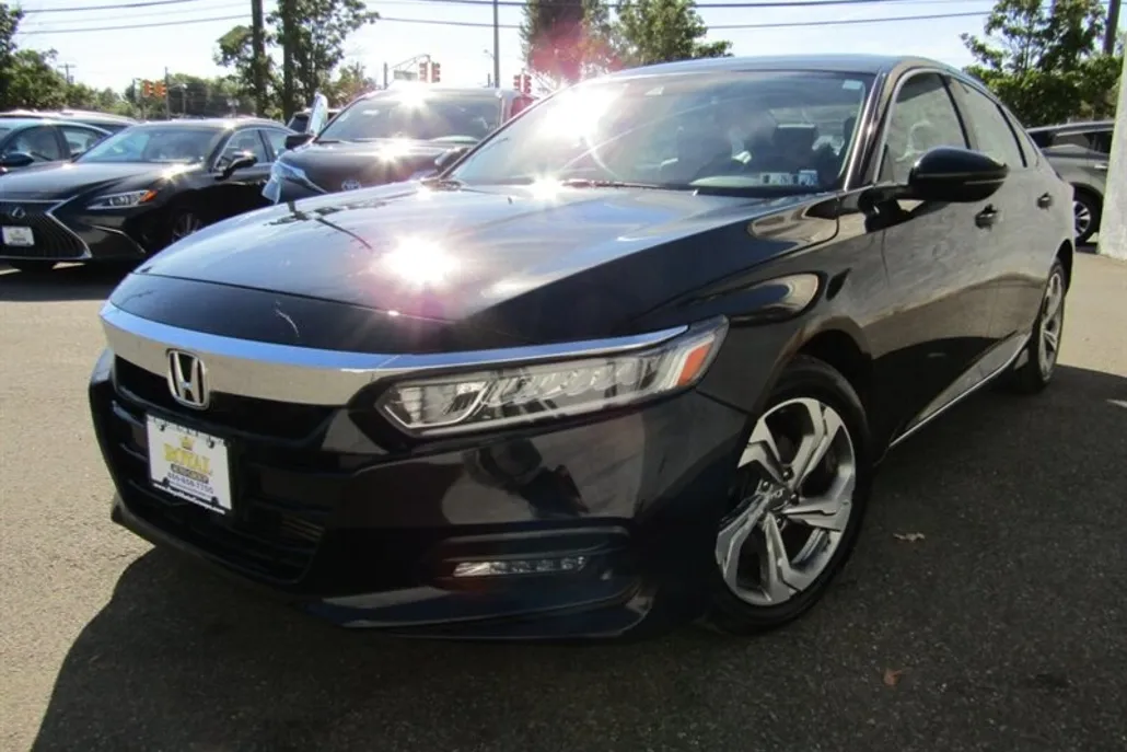 2019 Honda Accord EX-L photo 1