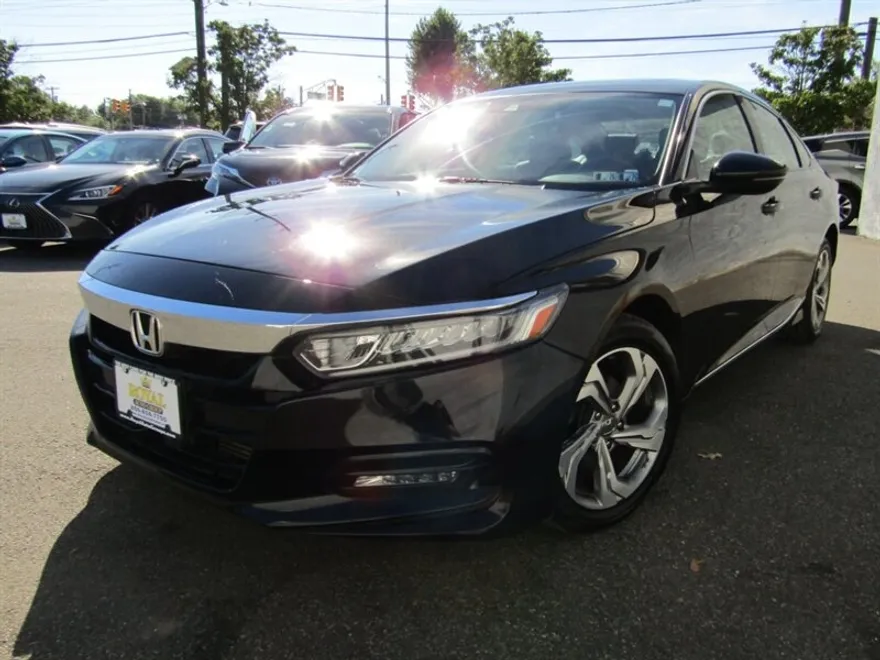 2019 Honda Accord EX-L photo 1