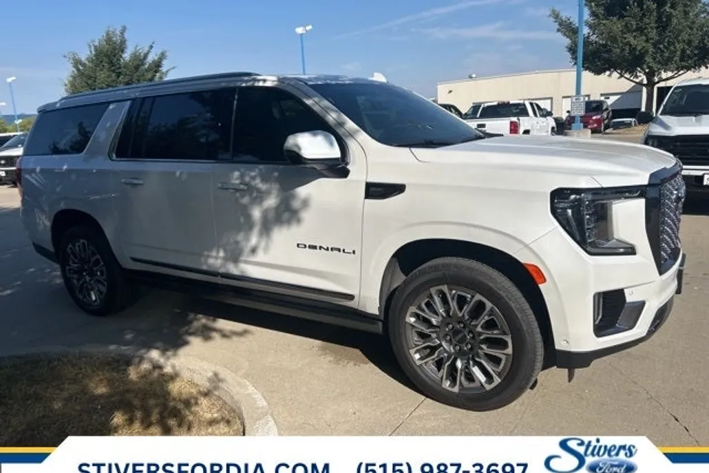 2023 Gmc Yukon XL Denali Ultimate photo 1
