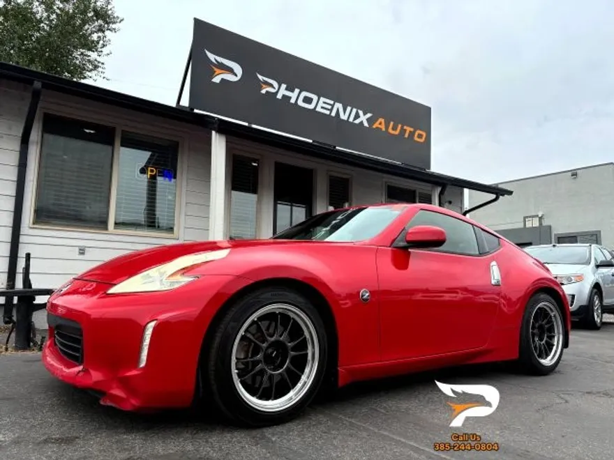 2016 Nissan 370Z photo 1