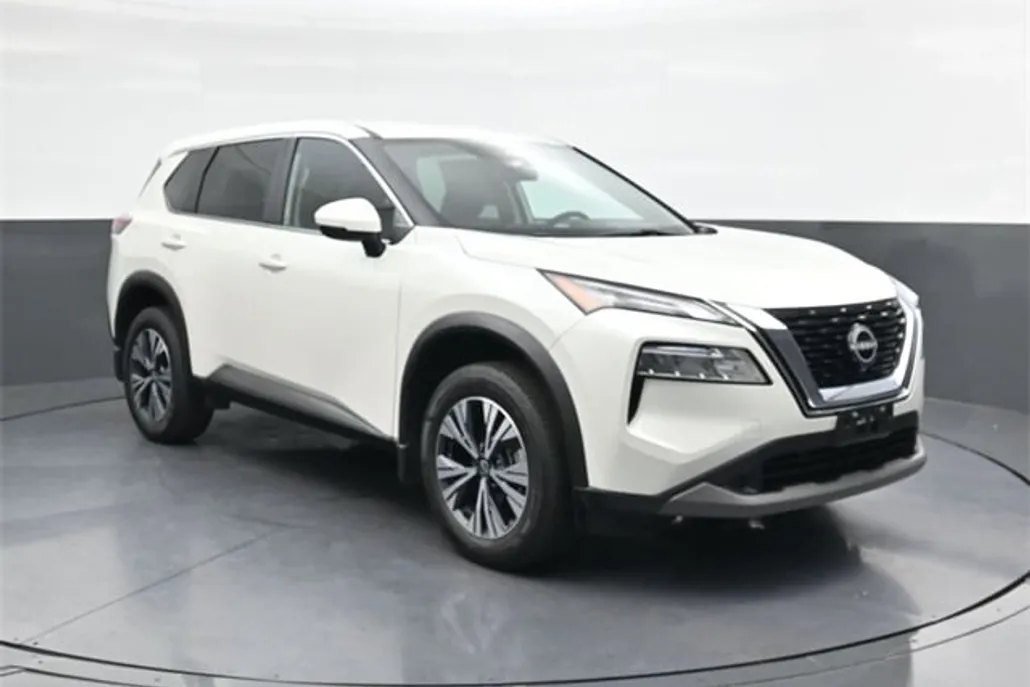 2023 Nissan Rogue SV photo 1