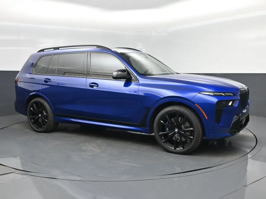 2024 Bmw X7 M60i photo 1