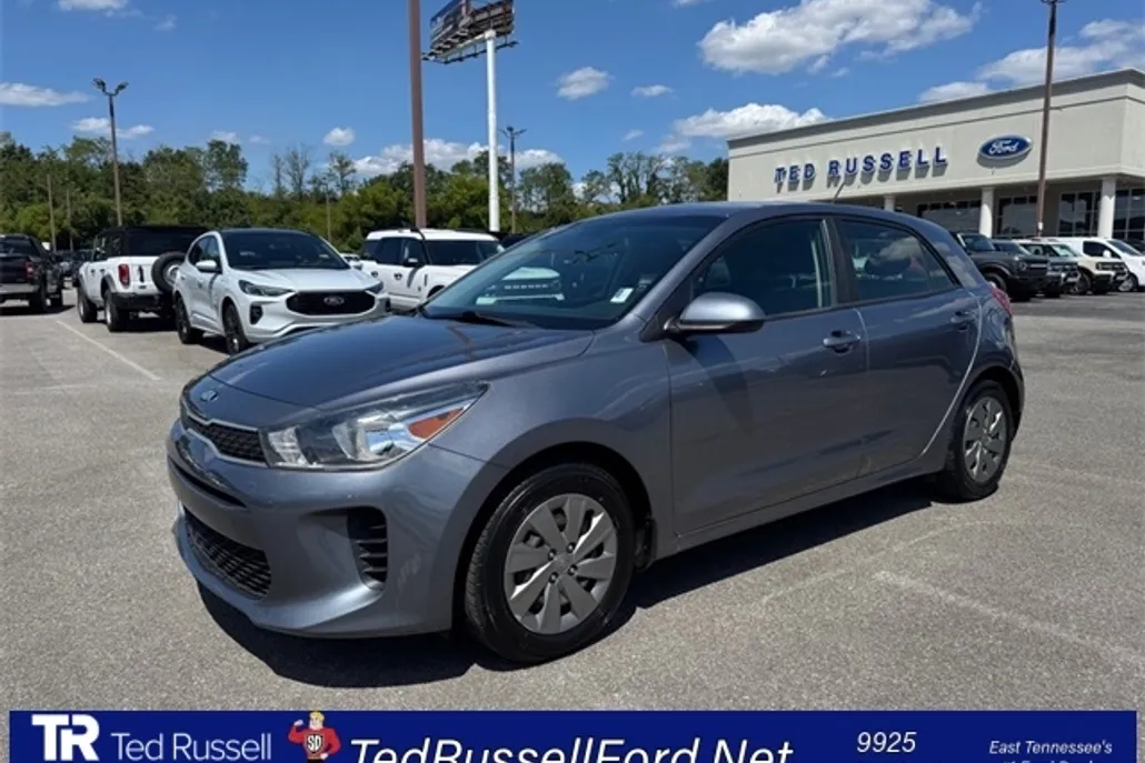 2020 Kia Rio S photo 1