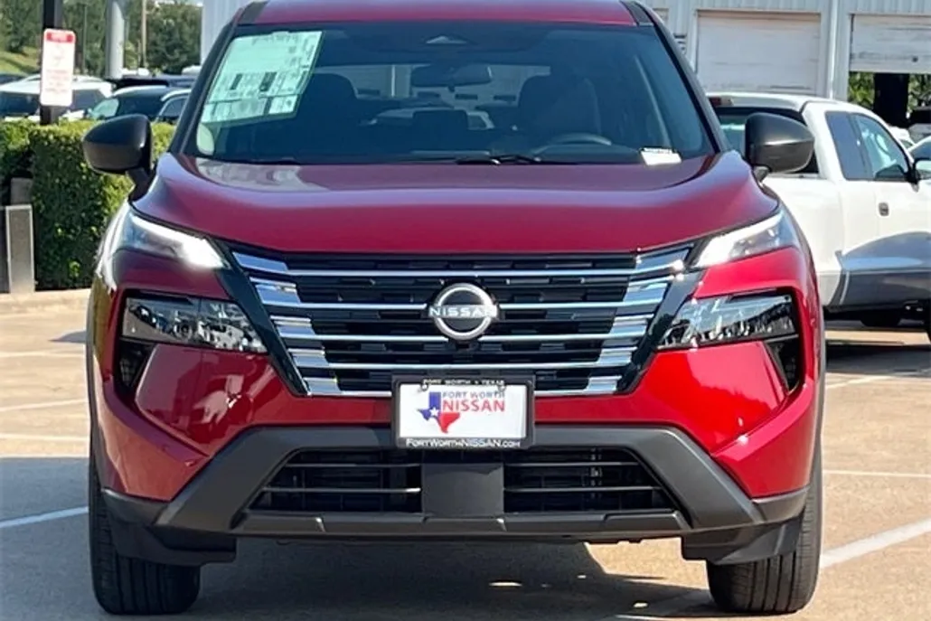 2026 Nissan Rogue S photo 1
