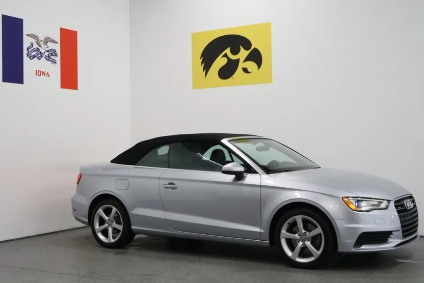 2015 Audi A3 2.0T Premium photo 1