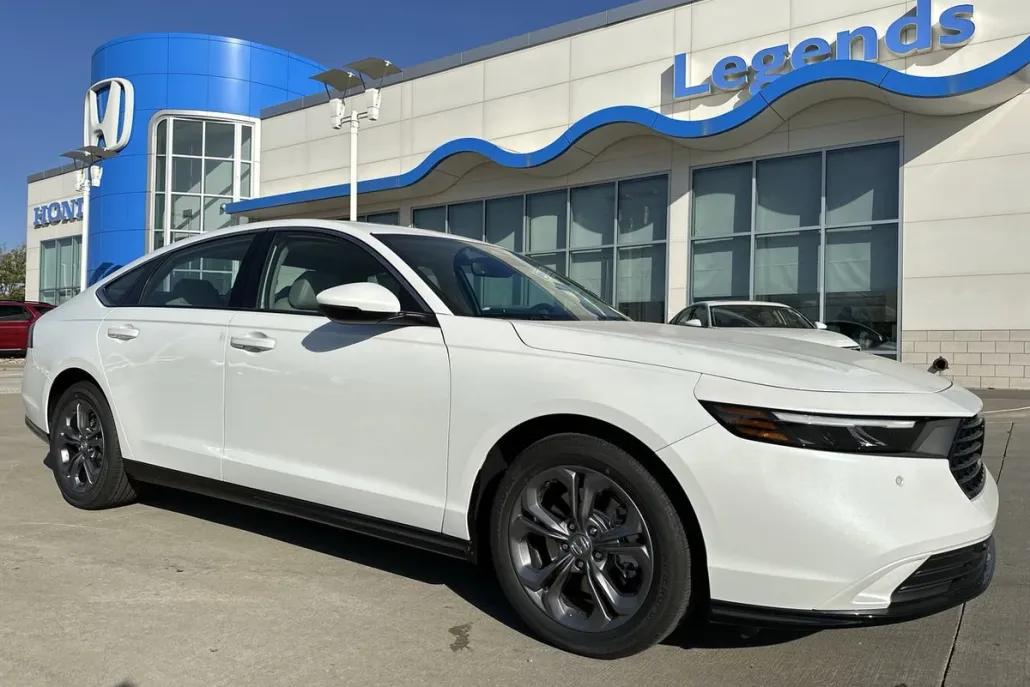 2025 Honda Accord Hybrid EX-L photo 1