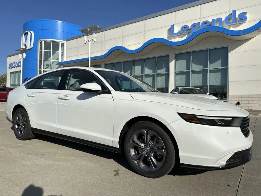 2025 Honda Accord Hybrid EX-L photo 1