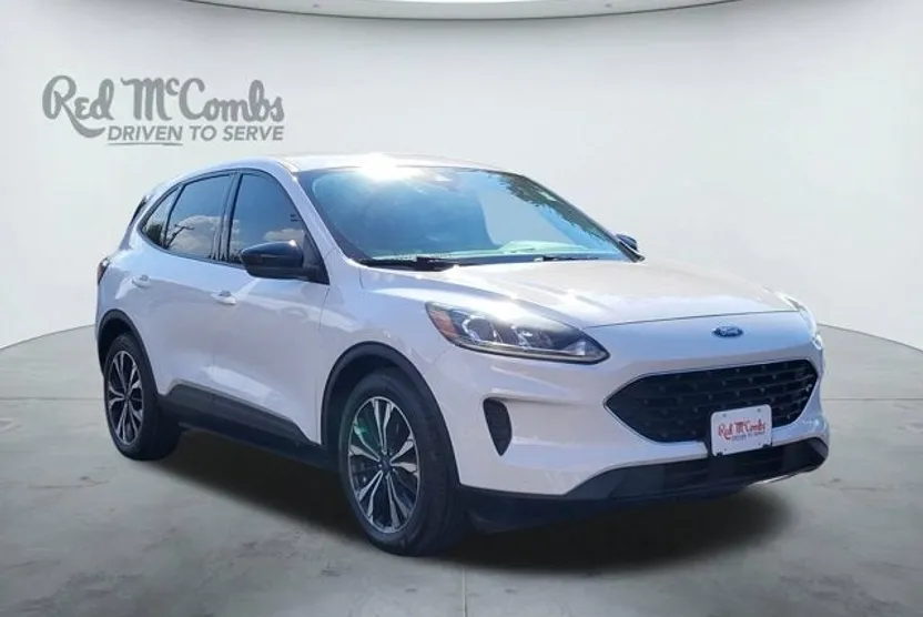 2022 Ford Escape SE photo 1