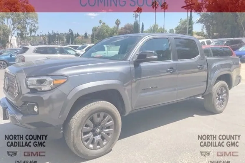 2022 Toyota Tacoma Limited photo 1