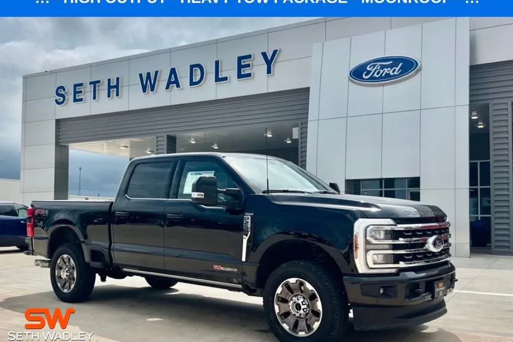 2025 Ford F-250 photo 1