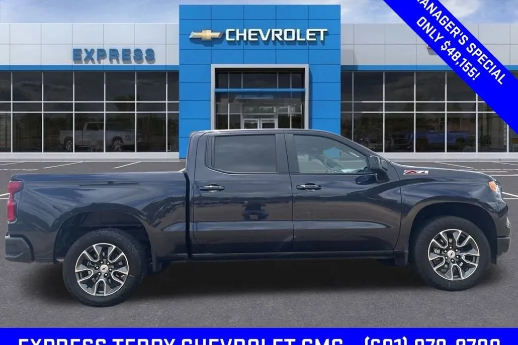 2024 Chevrolet Silverado 1500 RST photo 1