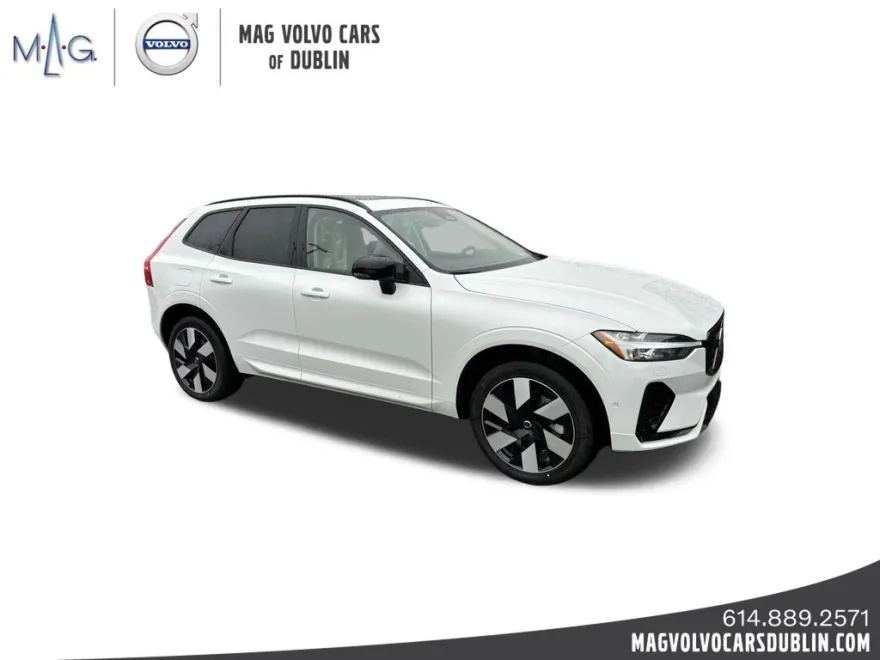 2025 Volvo XC60 T8 Plus photo 1