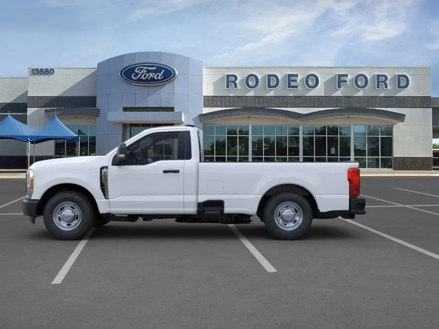 2024 Ford F-250 XL photo 1