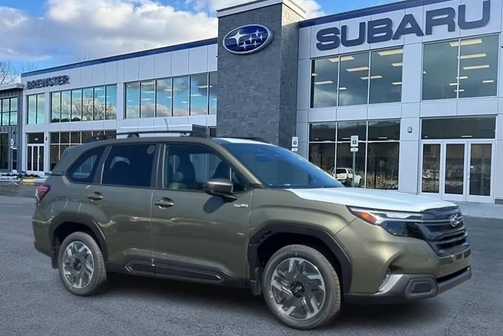 2025 Subaru Forester Limited photo 1