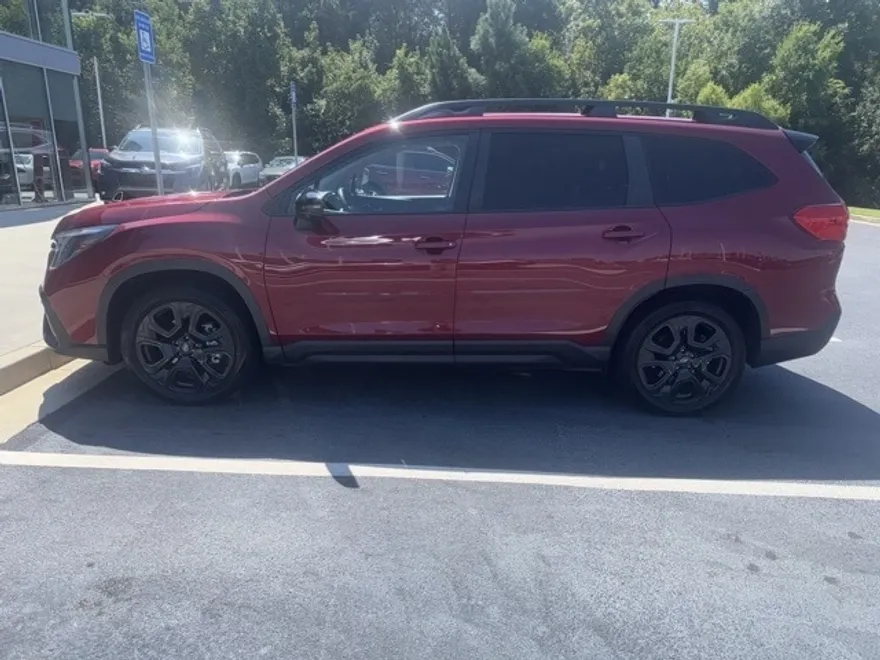 2023 Subaru Ascent Onyx Edition photo 1