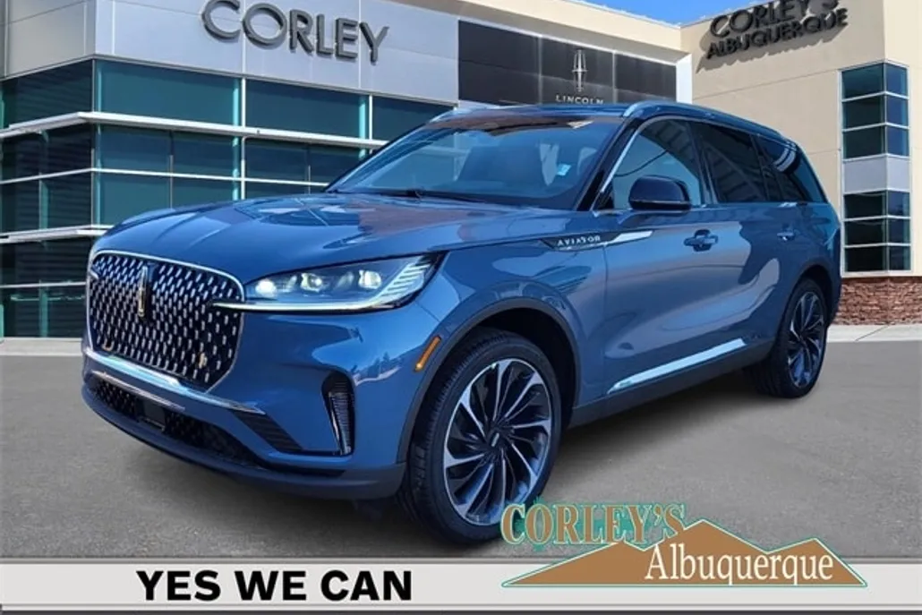2025 Lincoln Aviator Reserve photo 1