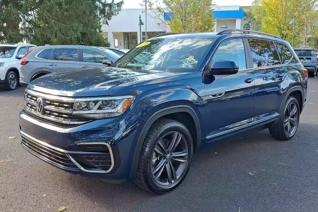2021 Volkswagen Atlas V6 SE Technology R-Line photo 1