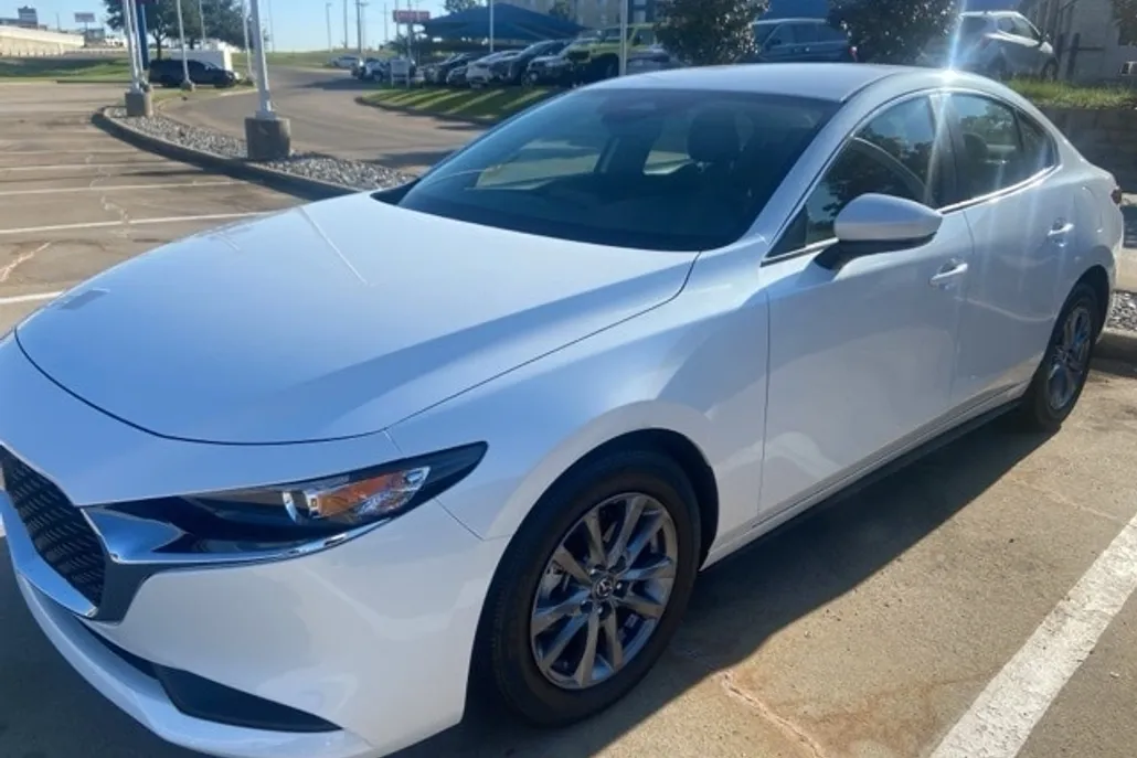 2025 Mazda Mazda3 2.5 s photo 1