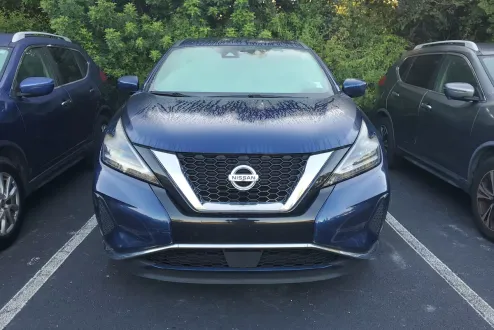 2022 Nissan Murano S photo 2