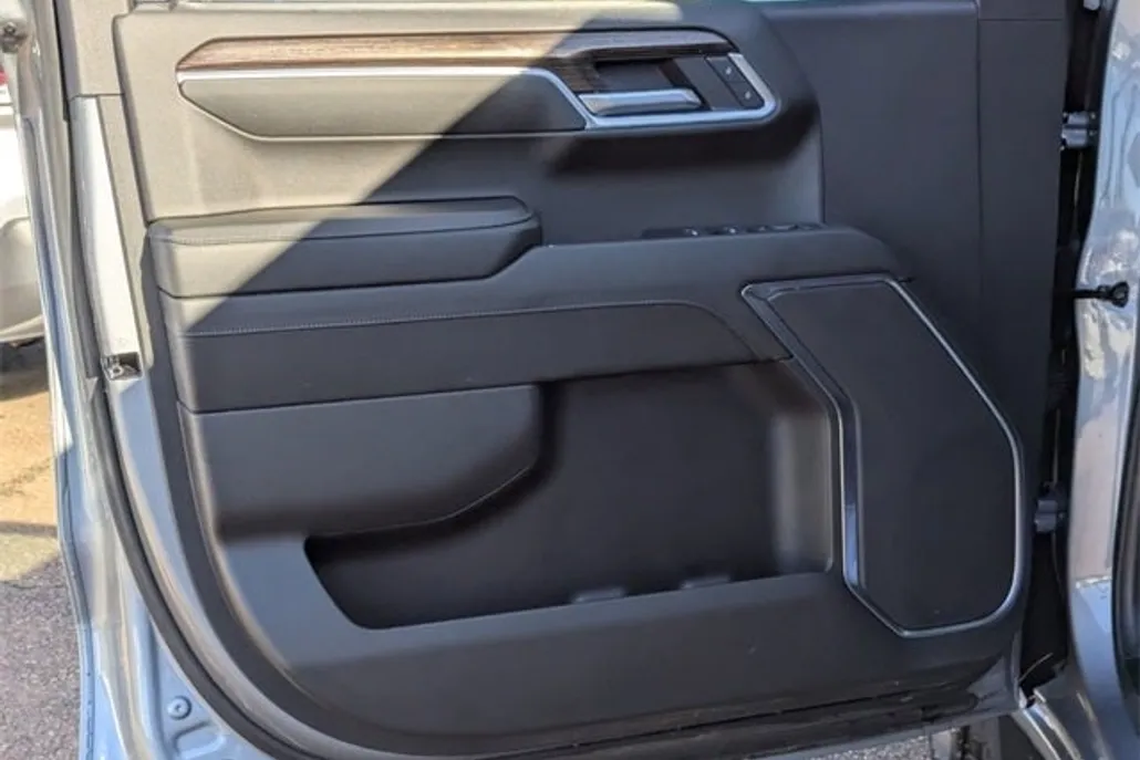 2024 Gmc Sierra 1500 Elevation photo 1