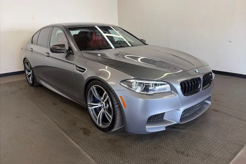 2015 Bmw M5 5 Sedan photo 1